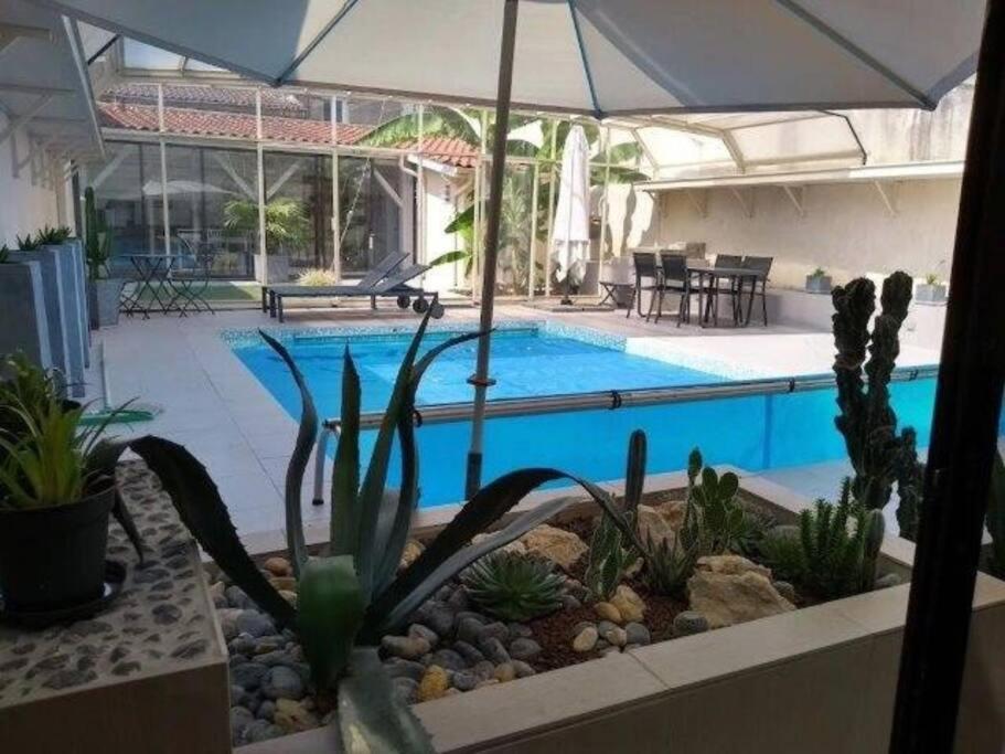 Villa Le Clos Des Amoureux à Valence-sur-Baïse Extérieur photo
